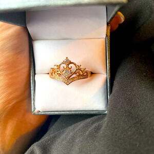 Size 10 heart Fashion ring